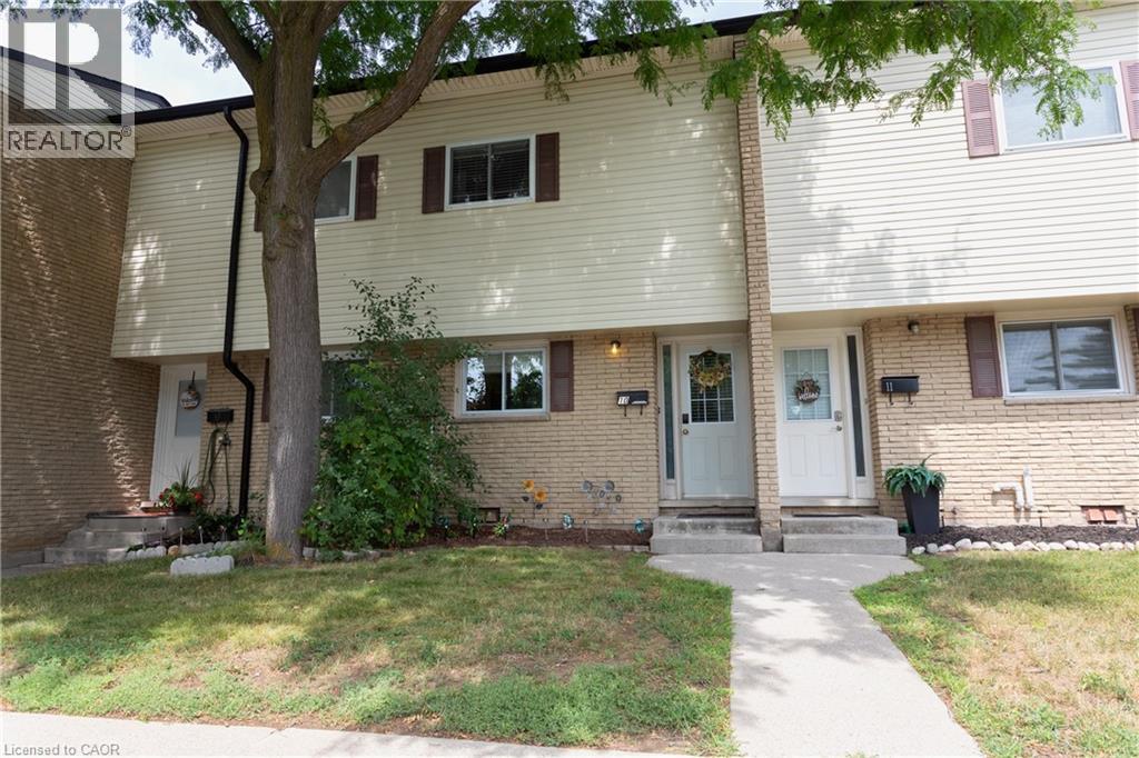 Photo 1 of 211 Veronica Drive Unit 10, Kitchener ON