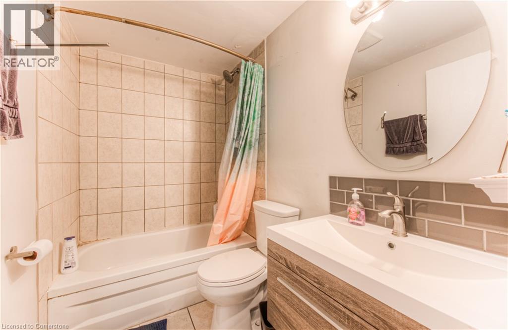 Photo 2 of 55 Green Valley Drive Unit 210, Kitchener ON