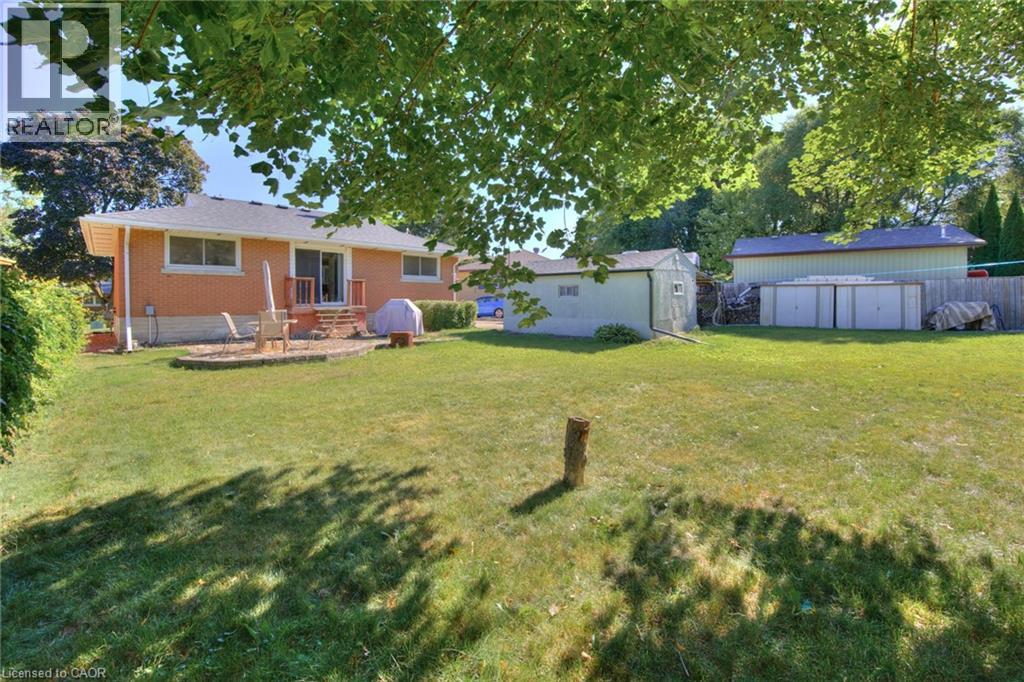 Photo 20 of 71 Broadmoor Avenue, Kitchener ON