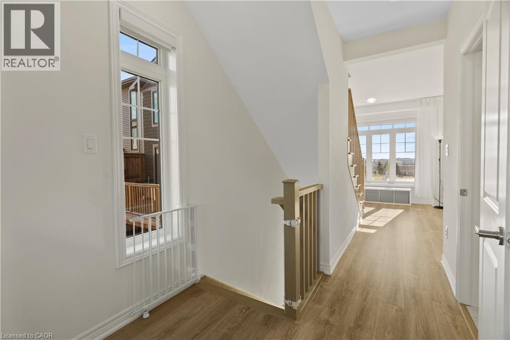 Photo 17 of 10 Birmingham Drive Unit 18, Cambridge ON