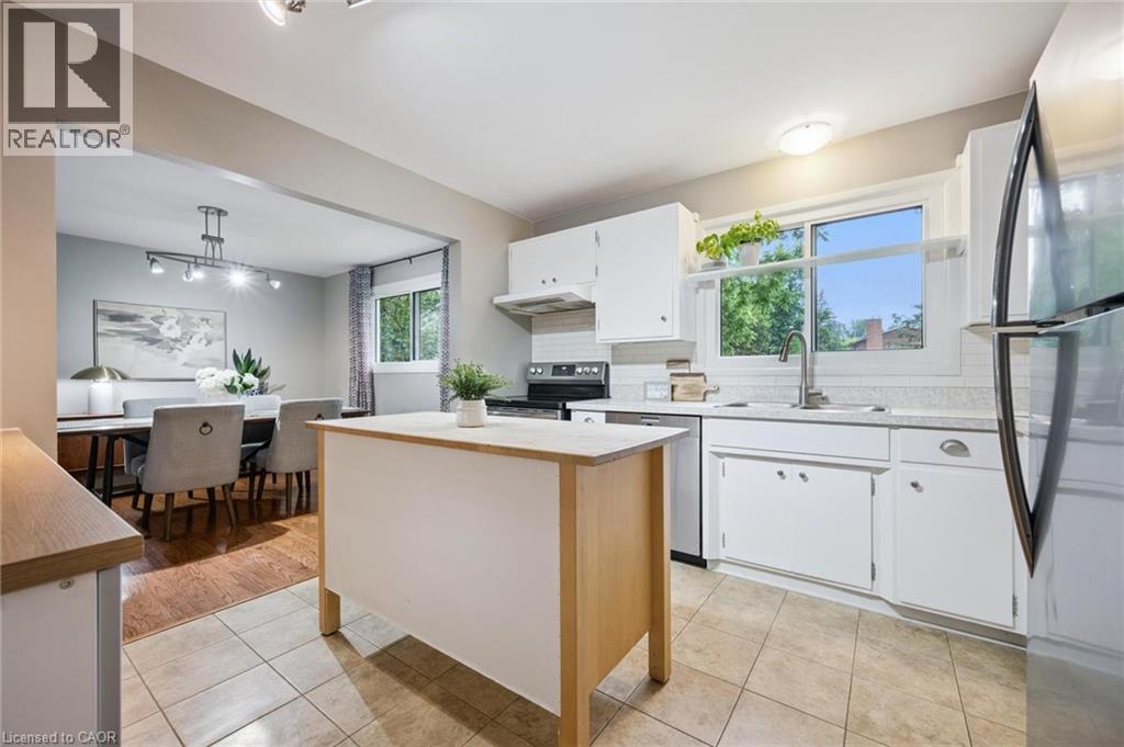 Photo 14 of 358 Craigleith Drive, Waterloo ON