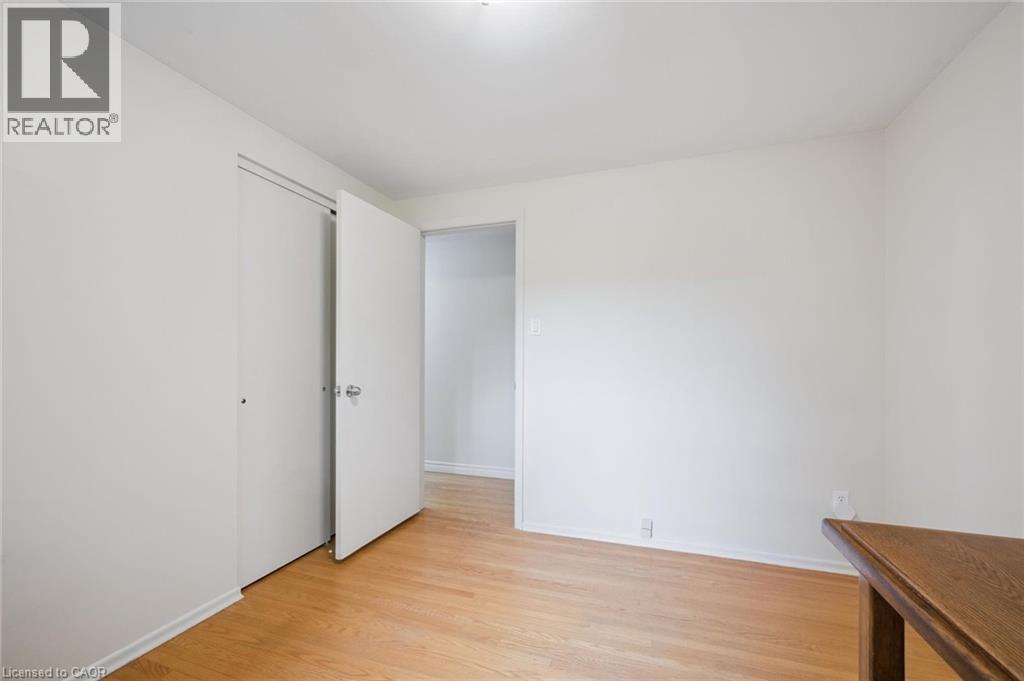 Photo 15 of 358 Craigleith Drive, Waterloo ON
