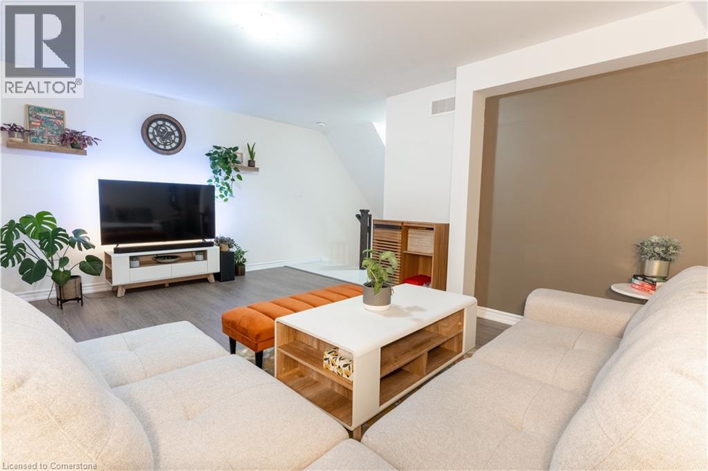 Photo 18 of 85 Mullin Drive Unit 20 B, Guelph ON