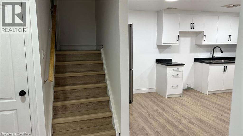 Photo 5 of 402 Bamberg Crescent Unit Basement, Waterloo ON