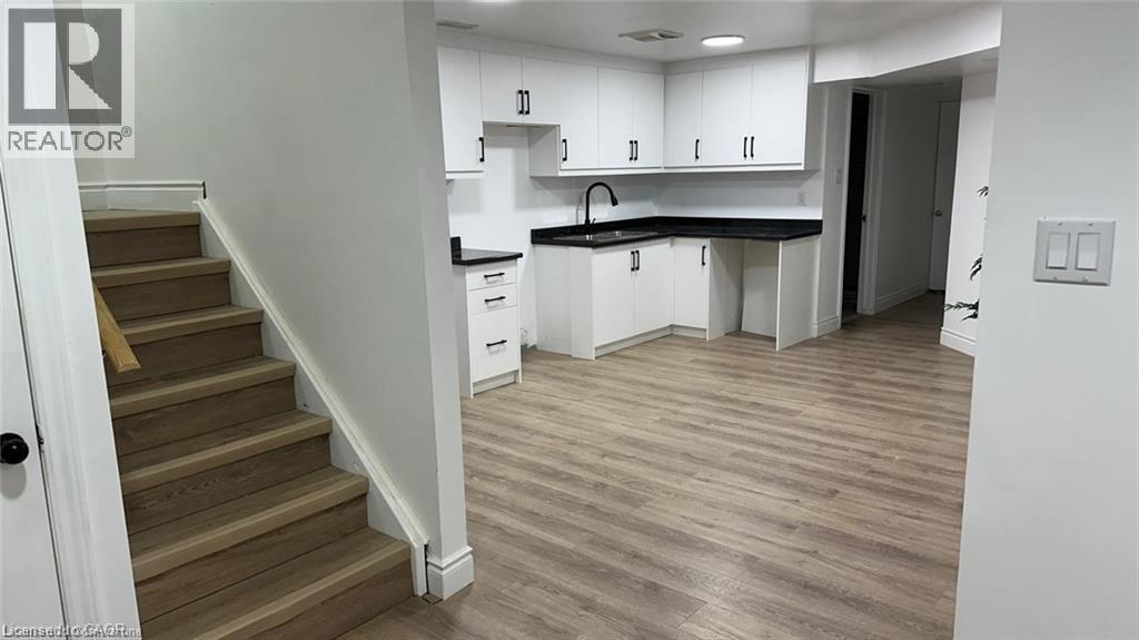 Photo 13 of 402 Bamberg Crescent Unit Basement, Waterloo ON