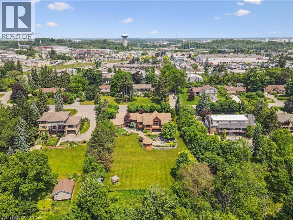 Photo 19 of 211 Edgehill Drive, Kitchener ON