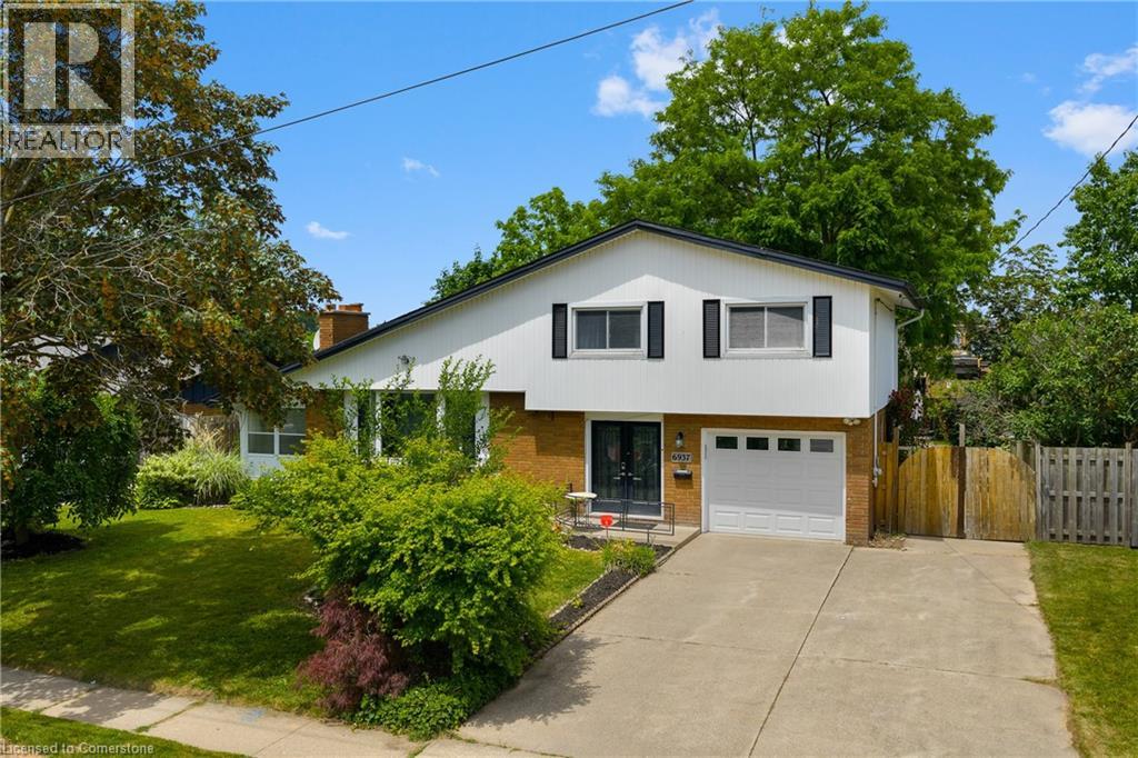 Photo 6 of 6937 Waterloo Drive, Niagara Falls ON