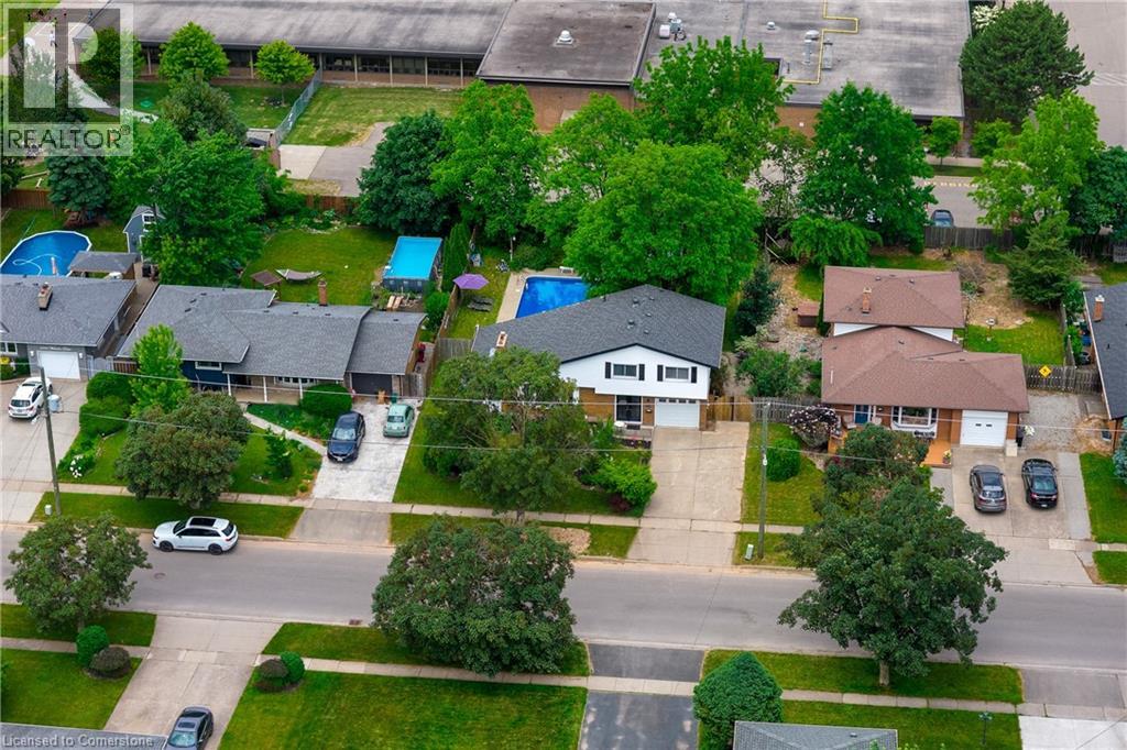 Photo 12 of 6937 Waterloo Drive, Niagara Falls ON