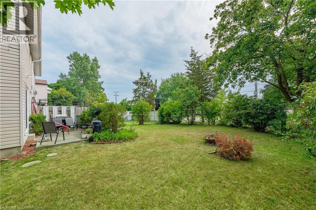 Photo 2 of 1400 Wildren Place, Cambridge ON