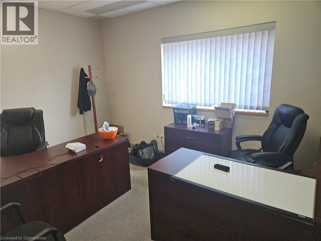Photo 10 of 250 Lawrence Avenue, Kitchener ON