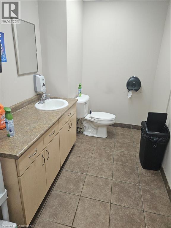 Photo 13 of 250 Lawrence Avenue, Kitchener ON