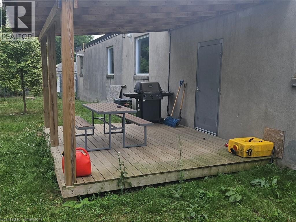 Photo 1 of 250 Lawrence Avenue, Kitchener ON