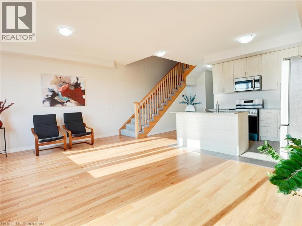 Photo 7 of 342 Bismark Drive, Cambridge ON