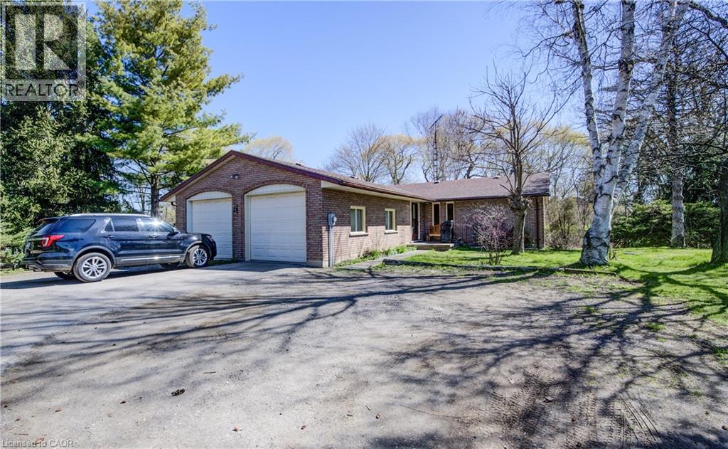 345 GOVERNORS Road E - 35