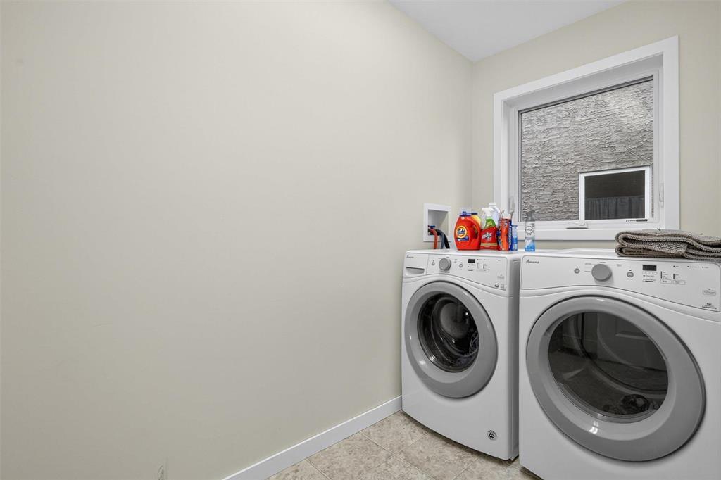 Photo 25 of 89 Edward Turner Drive, Winnipeg MB