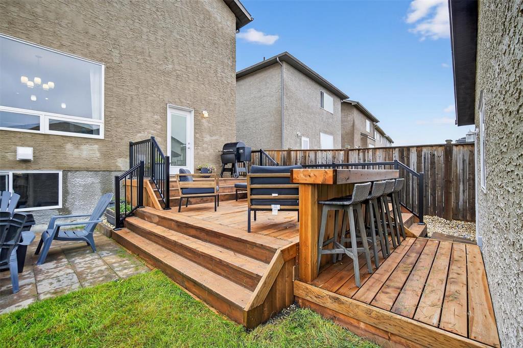 Photo 34 of 89 Edward Turner Drive, Winnipeg MB