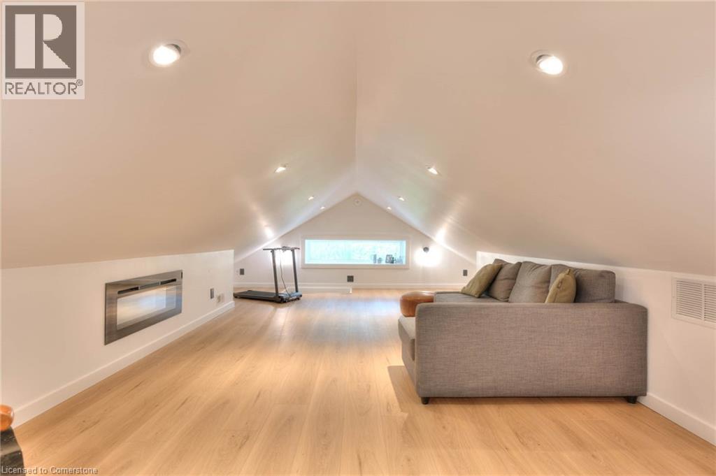 Photo 12 of 38 Shirk Place, Kitchener ON