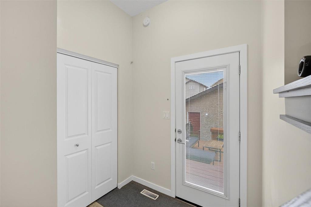 Photo 26 of 89 Edward Turner Drive, Winnipeg MB