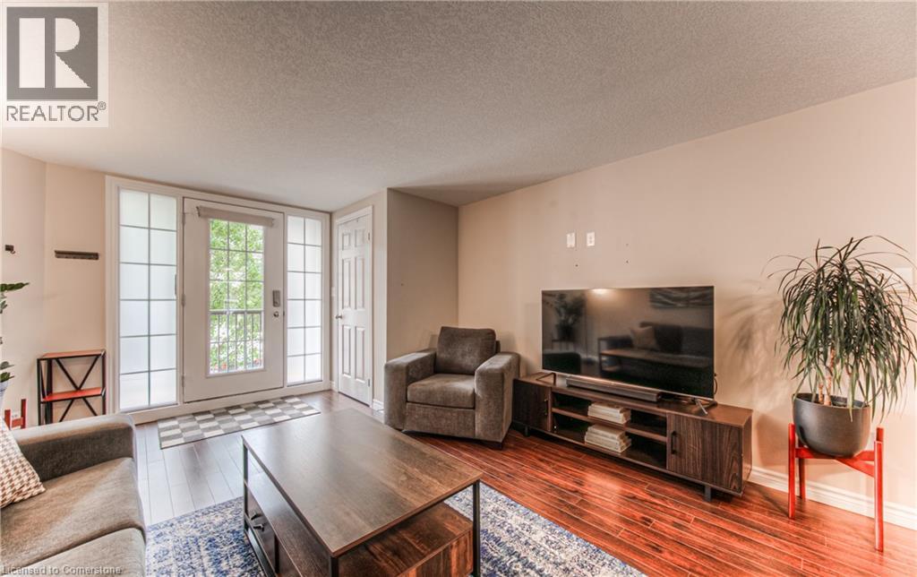 Photo 8 of 240 Rachel Crescent Unit F, Kitchener ON