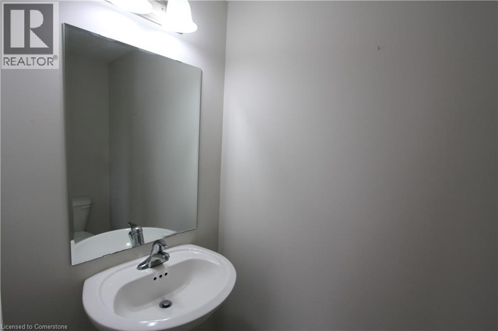 Photo 19 of 255 Maitland Street Unit 3 E, Kitchener ON