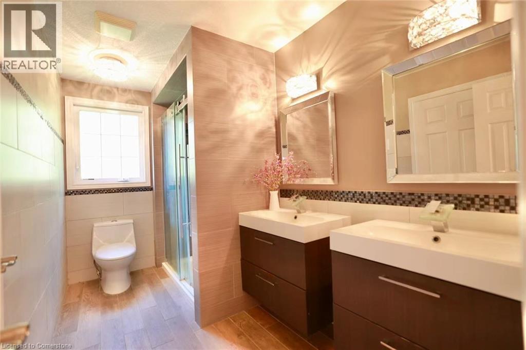 Photo 20 of 872 Creekside Drive, Waterloo ON