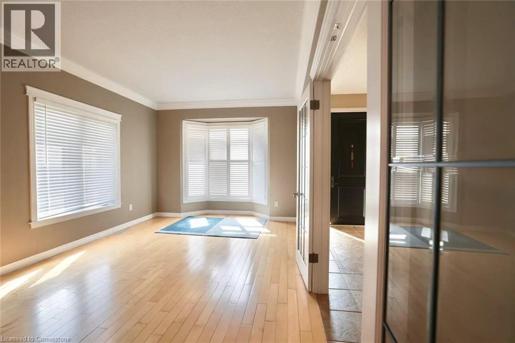 Photo 41 of 872 Creekside Drive, Waterloo ON