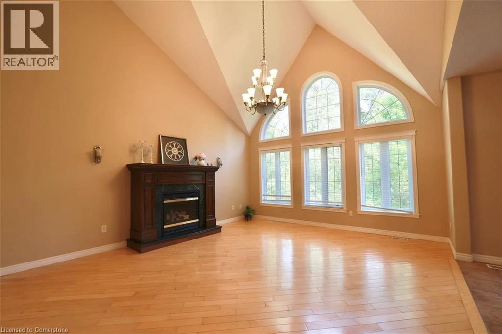 Photo 28 of 872 Creekside Drive, Waterloo ON
