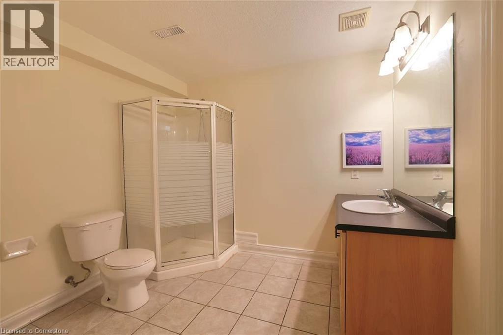Photo 4 of 872 Creekside Drive, Waterloo ON