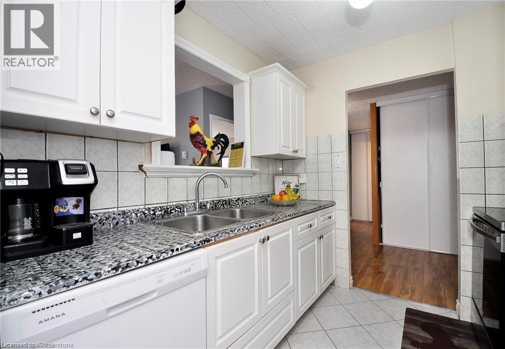 Photo 14 of 71 Vanier Drive Unit 205, Kitchener ON