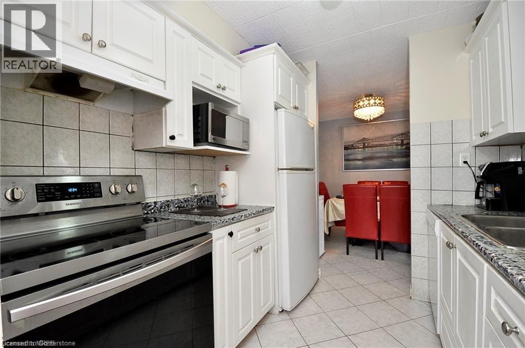 Photo 7 of 71 Vanier Drive Unit 205, Kitchener ON