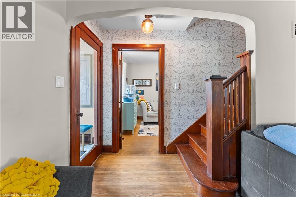 Photo 9 of 5196 Valley Way, Niagara Falls ON