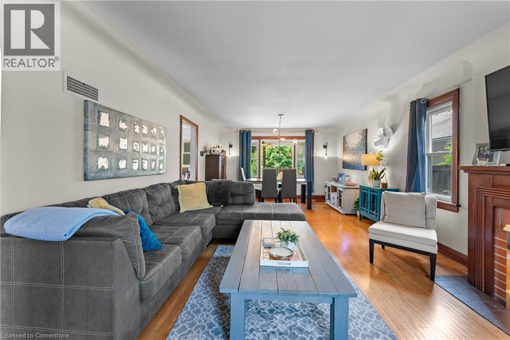 Photo 10 of 5196 Valley Way, Niagara Falls ON