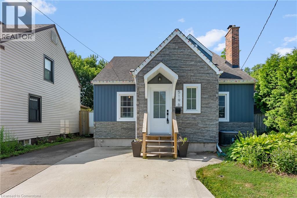 Photo 2 of 5196 Valley Way, Niagara Falls ON