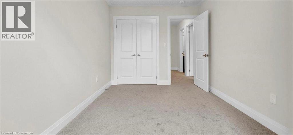 Photo 11 of 271 Grey Silo Road Unit 33, Waterloo ON