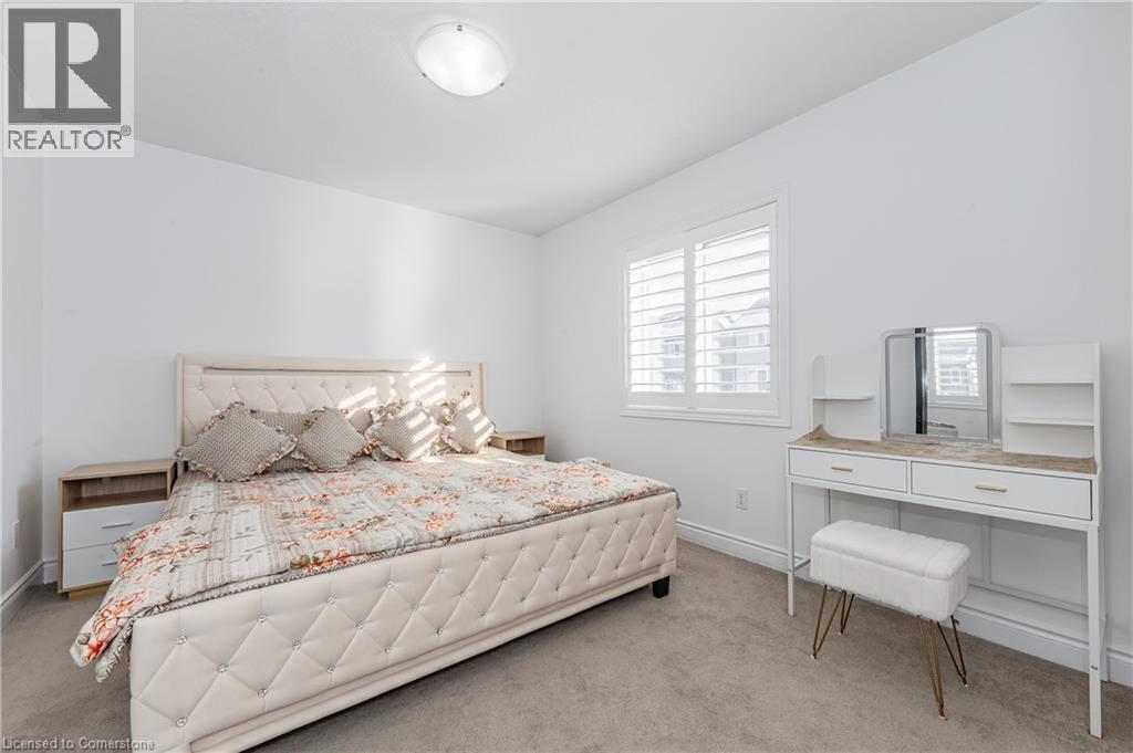 Photo 17 of 854 Springbank Avenue N, Woodstock ON