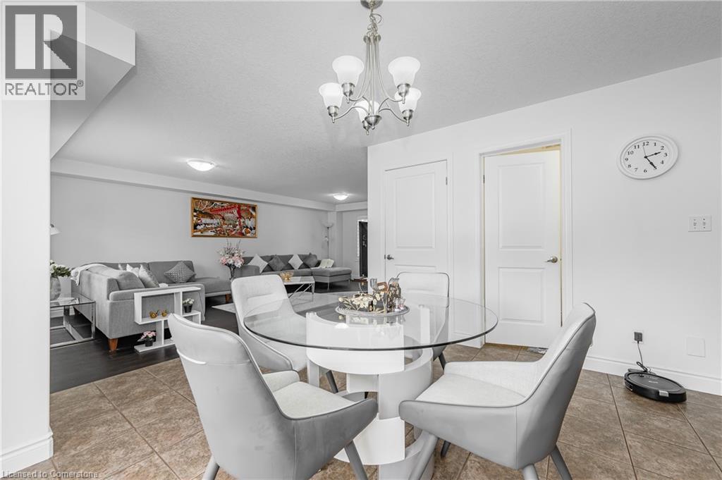 Photo 14 of 854 Springbank Avenue N, Woodstock ON