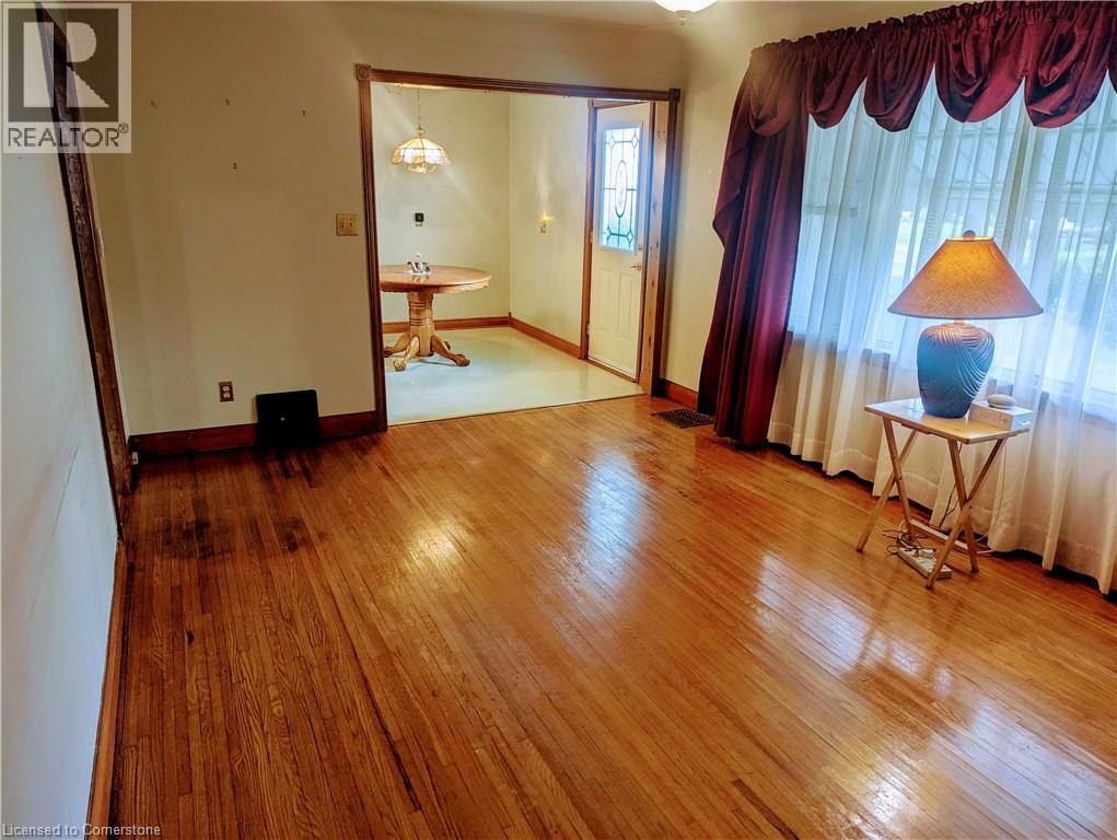 Photo 1 of 55 Wilson Avenue, Delhi ON