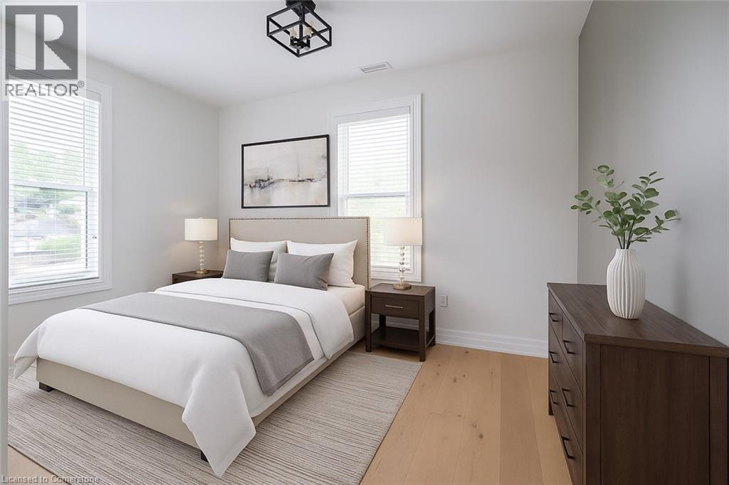 Photo 2 of 37 B Victoria Avenue, Cambridge ON