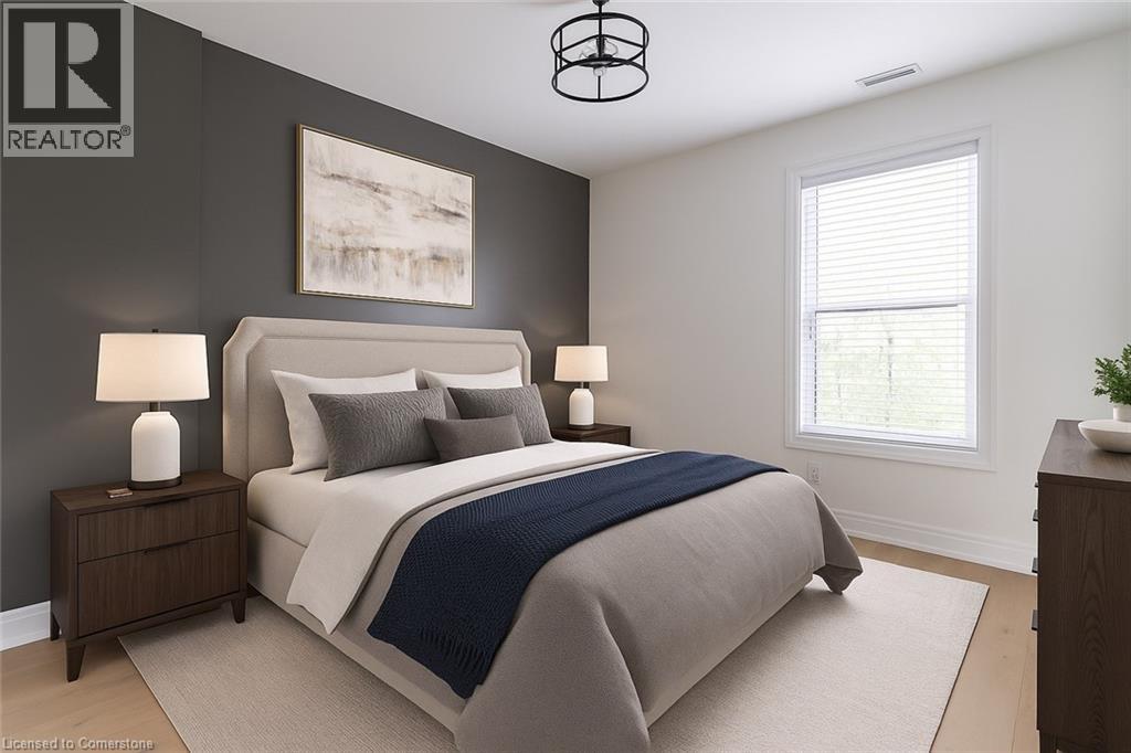 Photo 3 of 37 B Victoria Avenue, Cambridge ON