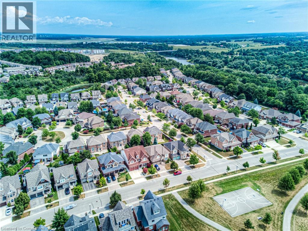 Photo 5 of 93 Tremaine Drive, Kitchener ON