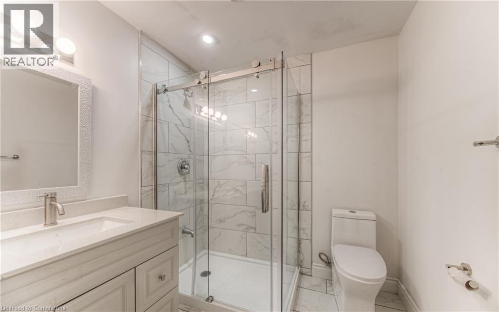 Photo 38 of 93 Tremaine Drive, Kitchener ON