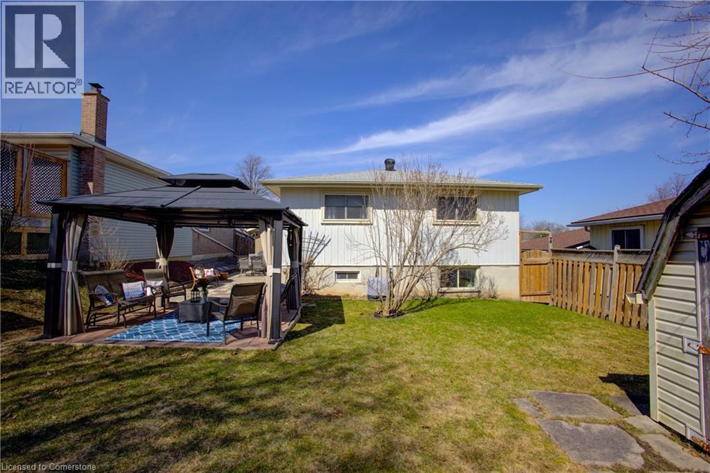 Photo 13 of 173 Hazelglen Drive, Kitchener ON