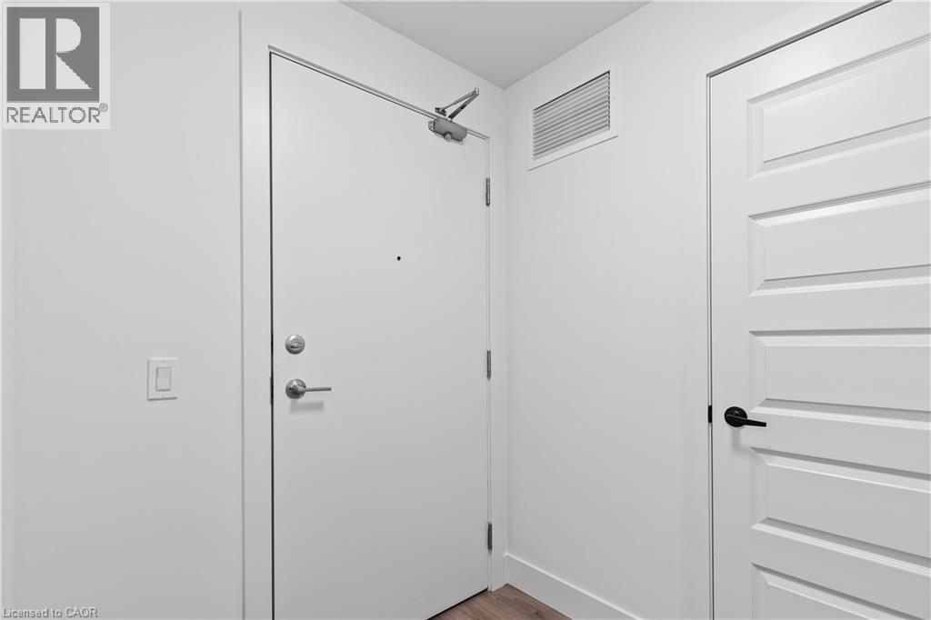 Photo 34 of 107 Roger Street Unit 516, Waterloo ON