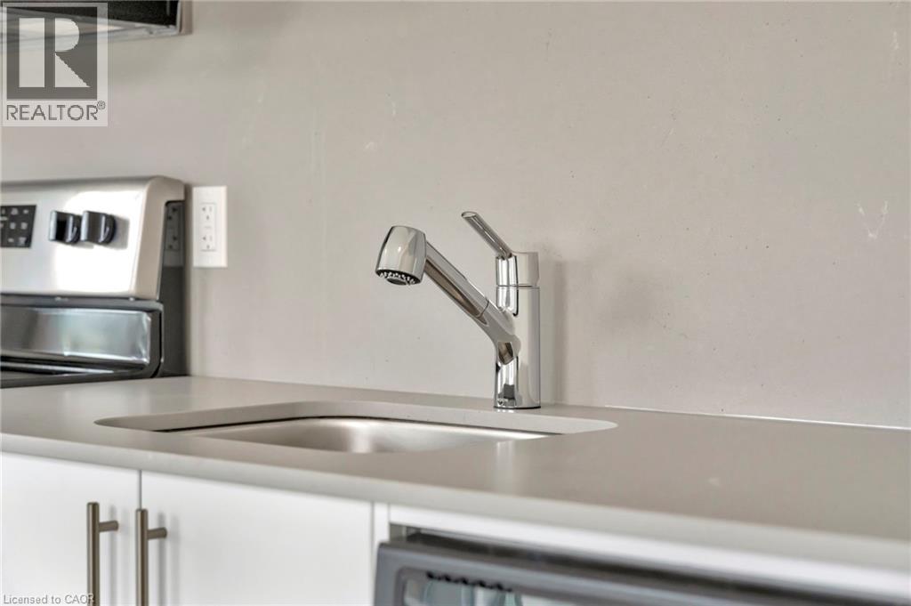 Photo 12 of 107 Roger Street Unit 516, Waterloo ON