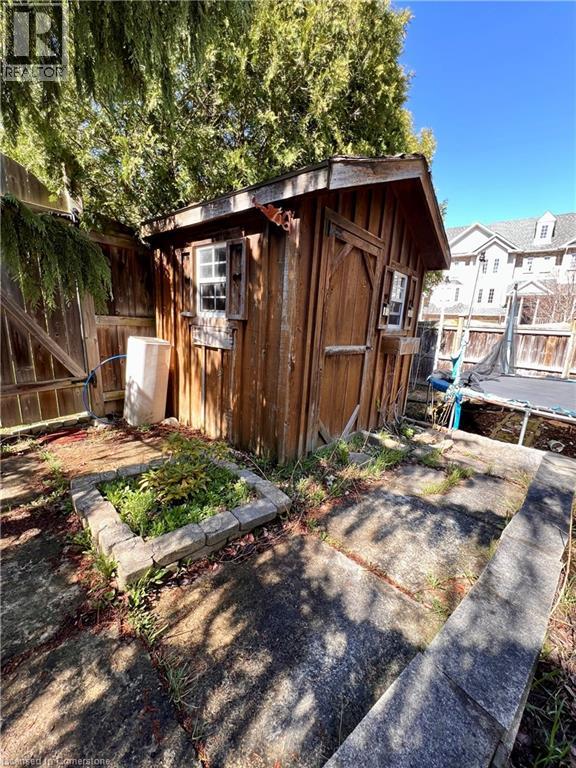 Photo 11 of 604 Columbia Forest Boulevard, Waterloo ON