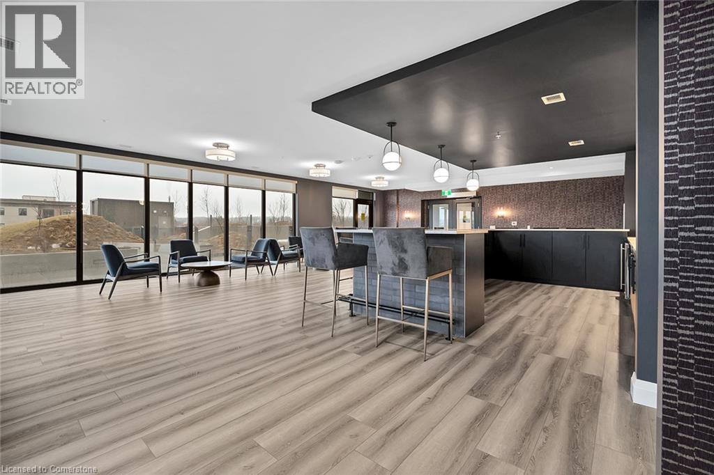 Photo 9 of 15 Glebe Street Unit 1414, Cambridge ON