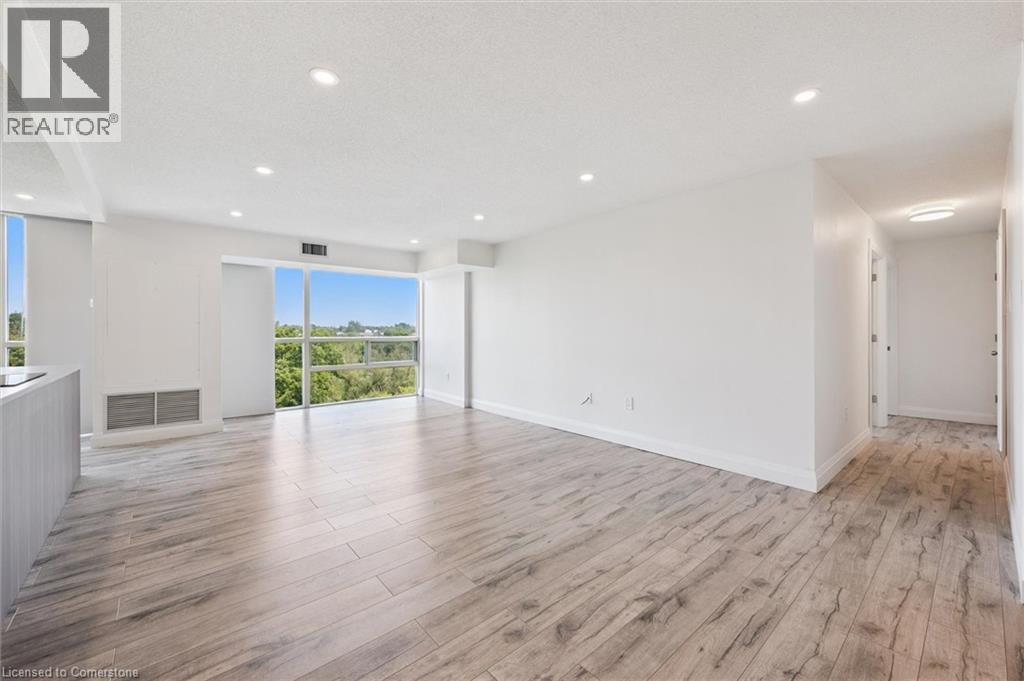 Photo 34 of 55 Blue Springs Drive Unit 706, Waterloo ON