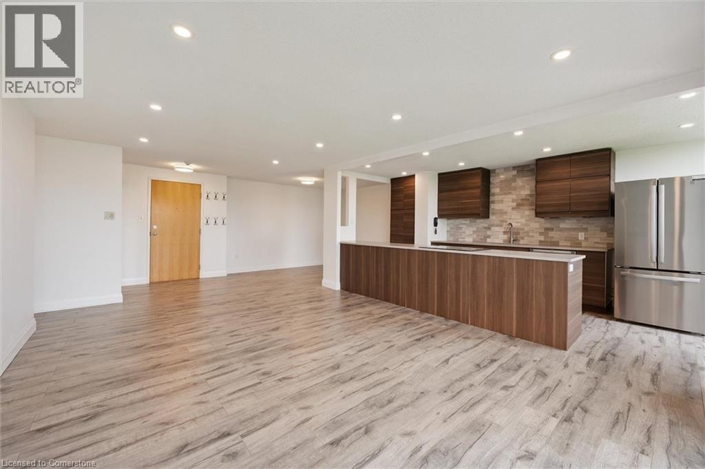 Photo 31 of 55 Blue Springs Drive Unit 706, Waterloo ON