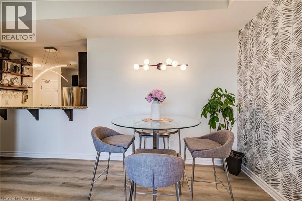 Photo 1 of 2 Colonial Drive Unit 401, Guelph ON