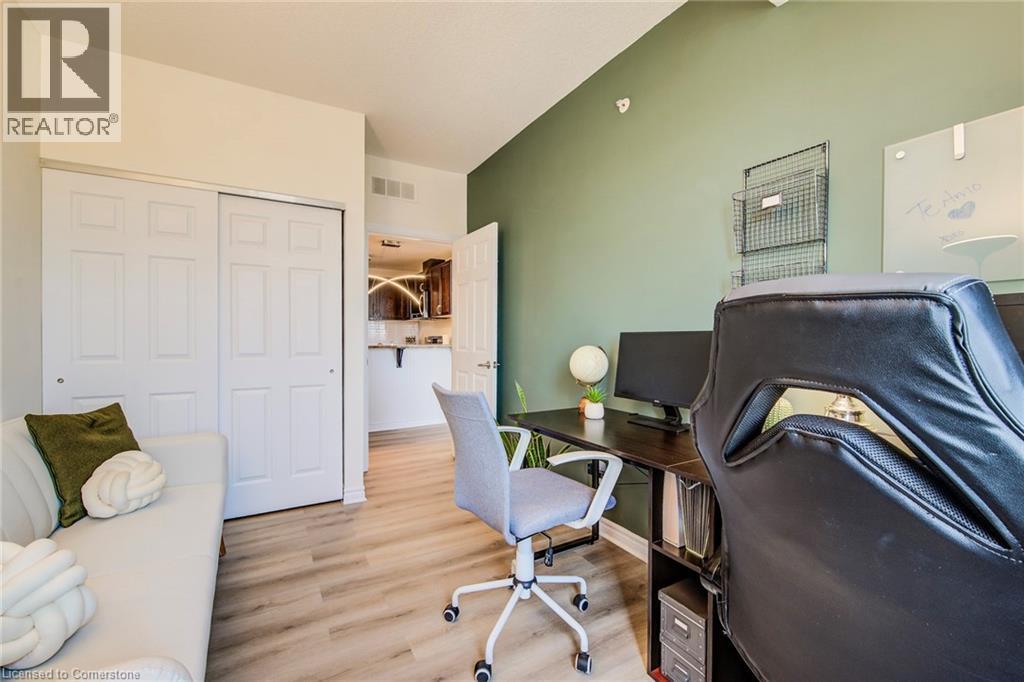 Photo 24 of 2 Colonial Drive Unit 401, Guelph ON